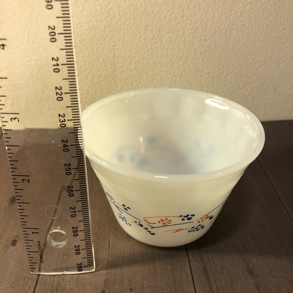 Vintage Dynaware MilkGlass Ramekin Single Serve Casserole Dish Bowl - Picture 8 of 8
